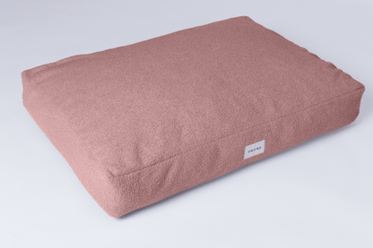 orthopädisches hundebett in rosa Teddyfell von der Seite